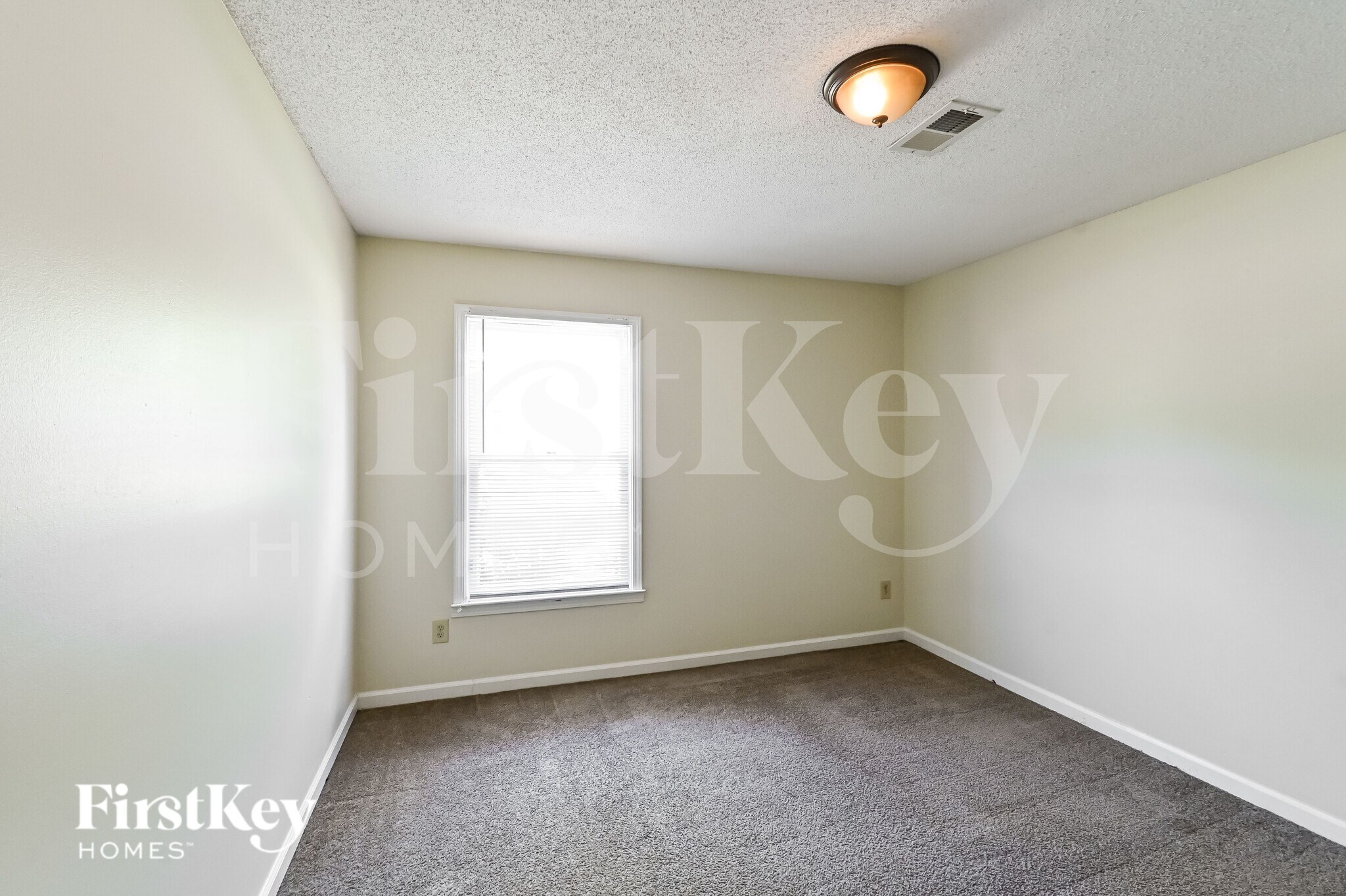 Building Photo - 8441 Woolrich Dr