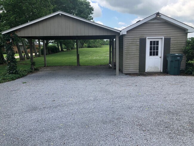 Building Photo - 2150 Tuckers Gap Rd