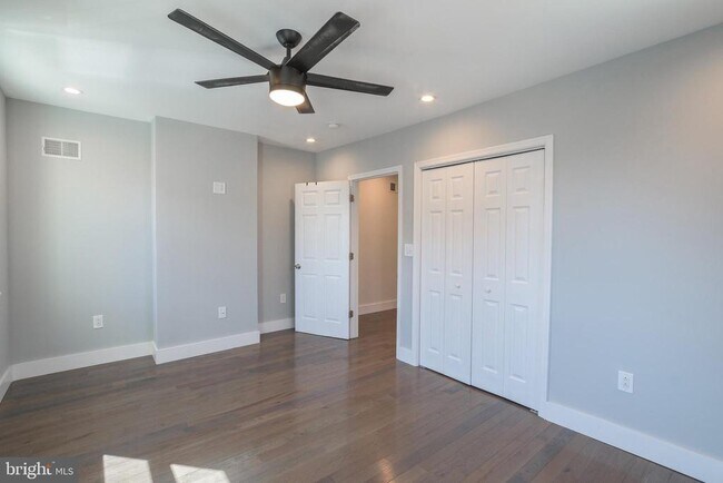 Building Photo - 2106 Manton St