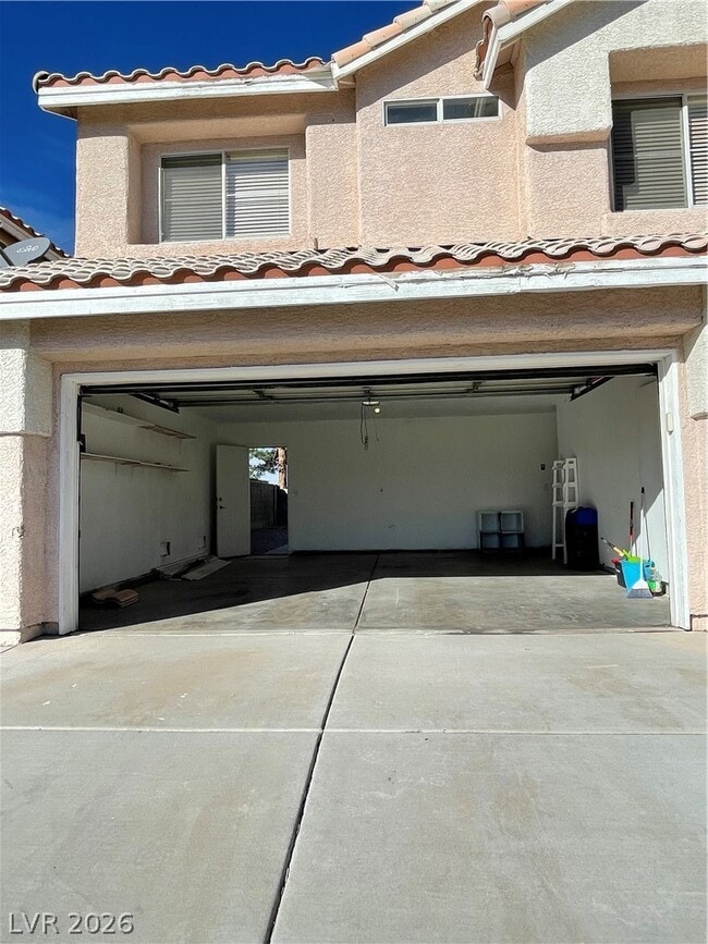 Building Photo - 7512 Pacific Ridge Ave