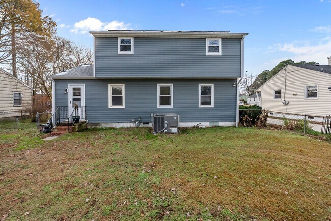 Building Photo - NEW RENTAL ALERT: Beautiful 4-Bed Home in Hampton — Available NOW!