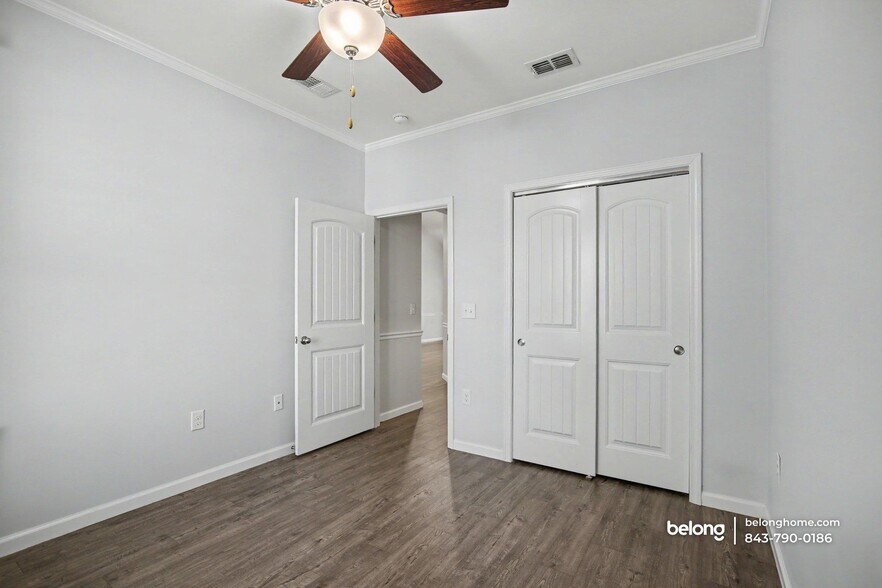 Building Photo - 797 Salerno Cir