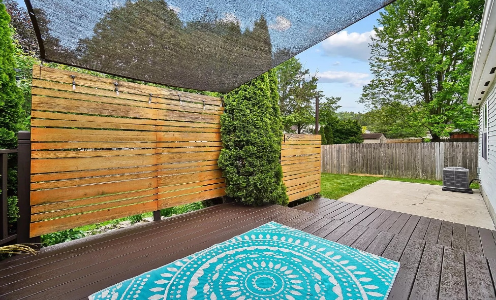 Renovated Deck & Patio - 2338 Nottaway Ct