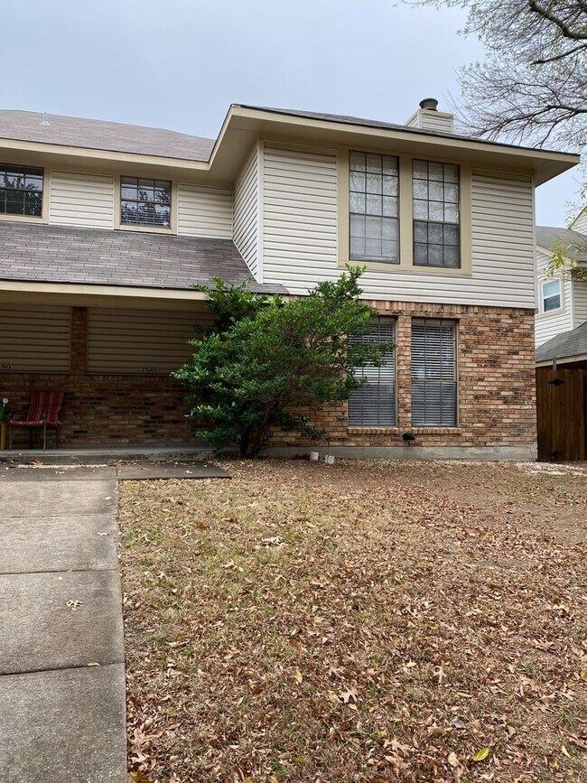 Building Photo - 7580 Kings Ridge Rd