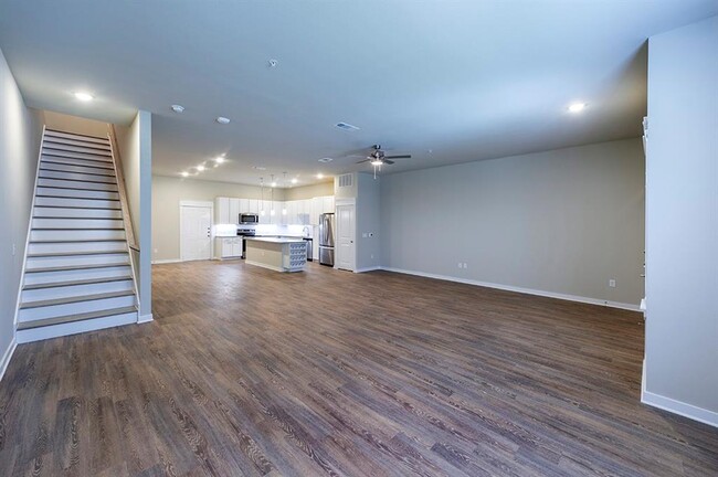 Building Photo - 1724 Partnership Way