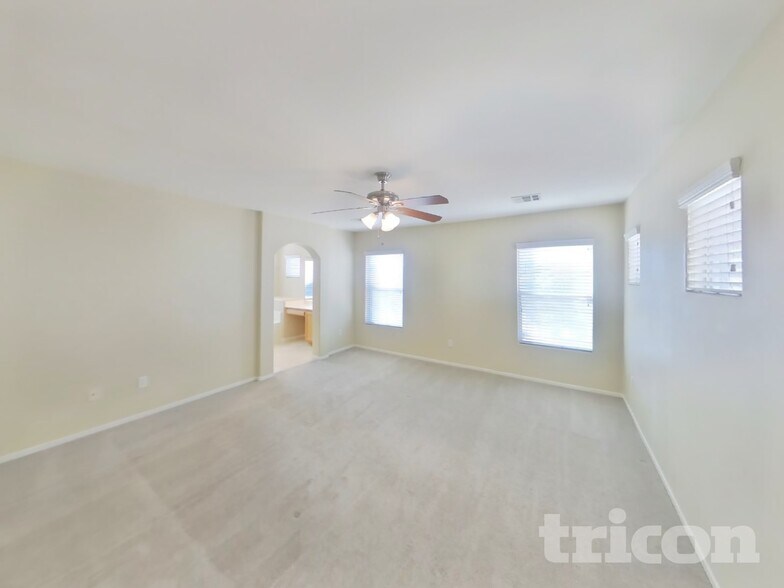Building Photo - 9155 Wine Cellar Ave