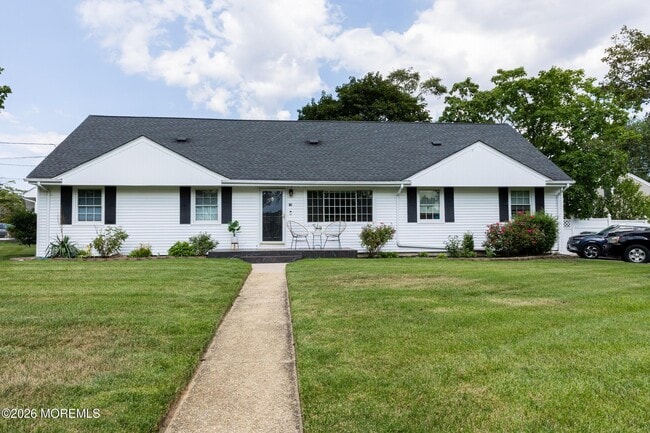 Building Photo - 18 Arbor Way