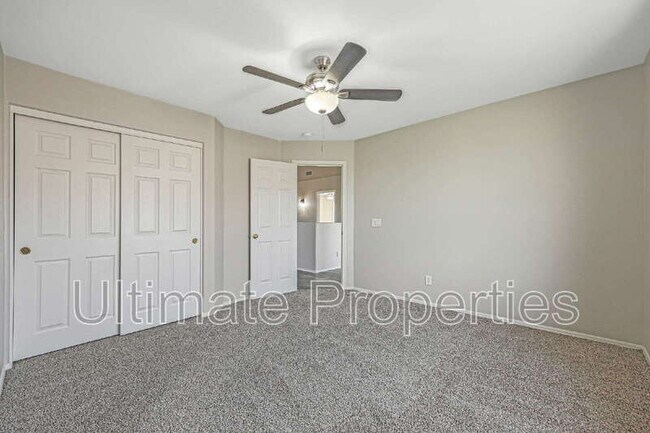 Building Photo - 5267 W Angela Dr