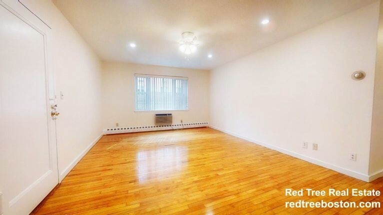 Building Photo - 59 Parkman St