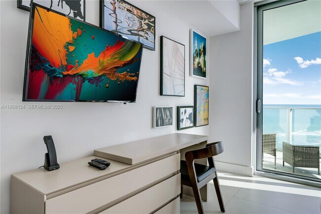 Building Photo - 4111 S Ocean Dr