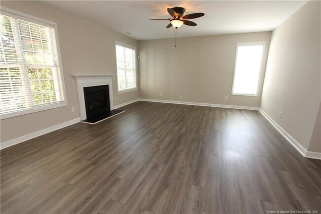 Building Photo - 5233 Stone Station Dr