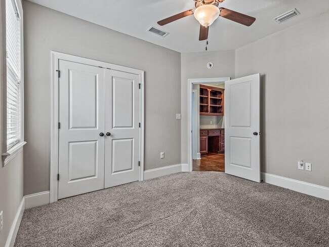 Building Photo - 2590 Manassas Way