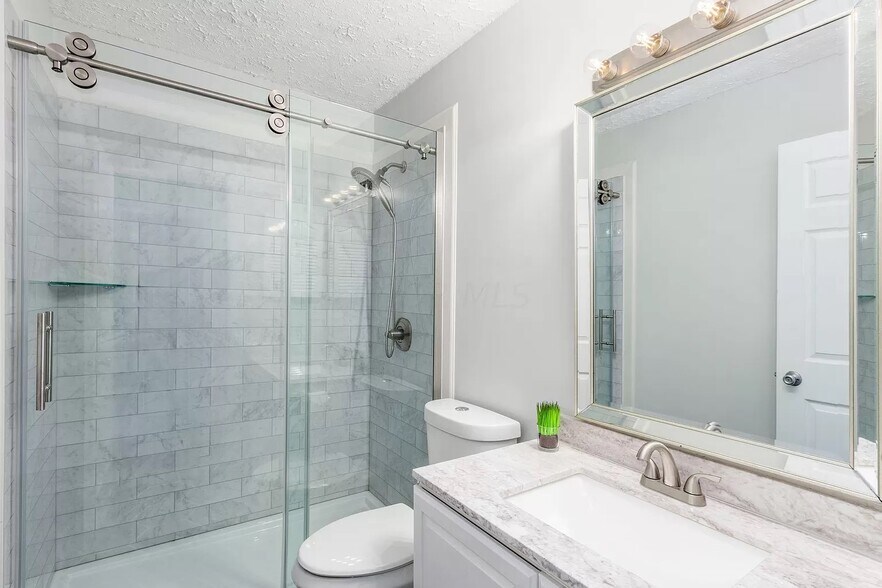Bath 1 - 2078 Coleman Dr
