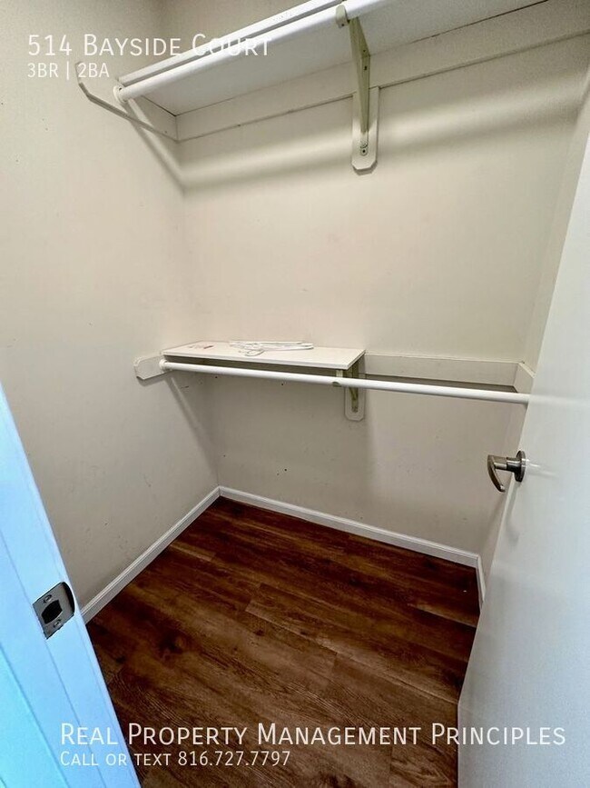 Building Photo - 514 Bayside Ct