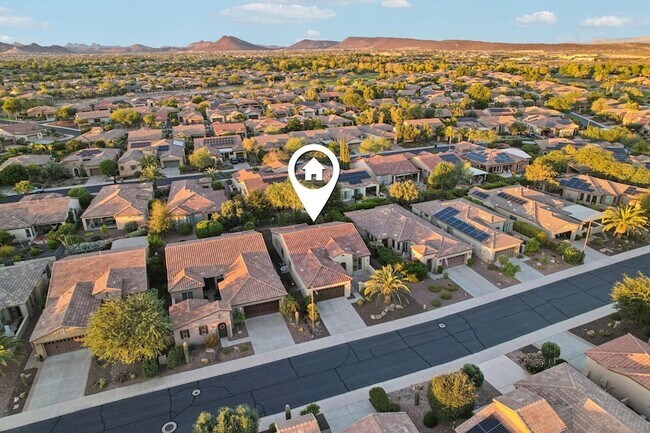 Building Photo - 12600 W Rosewood Ln