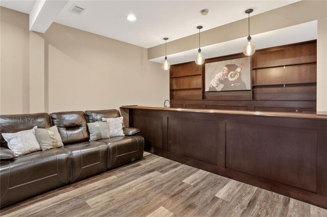 Building Photo - 2502 Regency Lake Dr