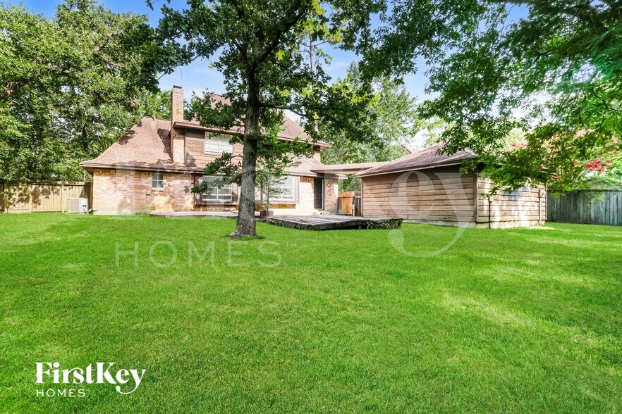 Building Photo - 24106 Creekview Dr
