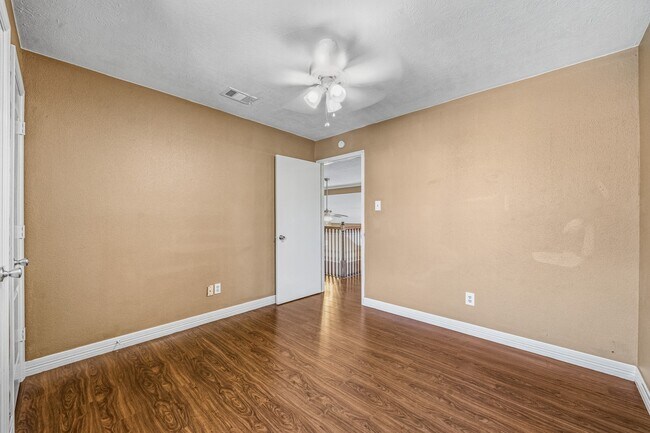 Building Photo - 11510 Pagoda Dr