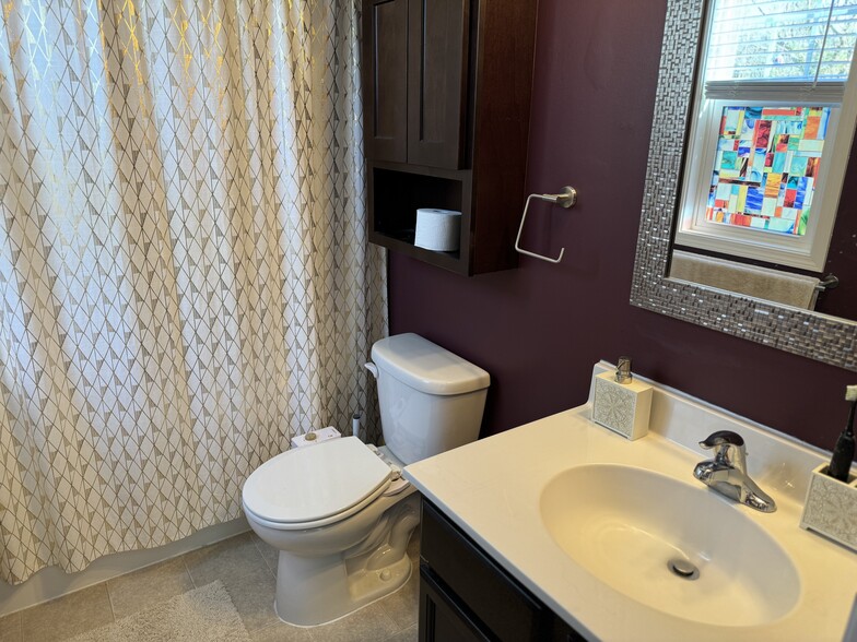 Building Photo - 60 Marietta St