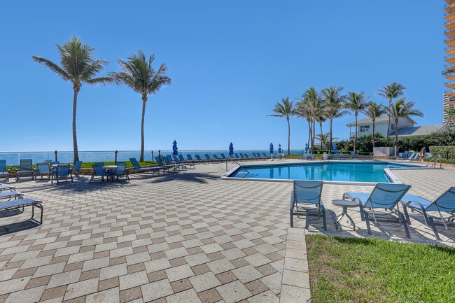 Building Photo - 5200 N Ocean Dr