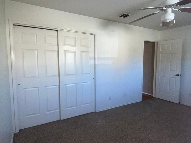 Building Photo - 3 BEDROOM, 2 BATH, BELTON ISD