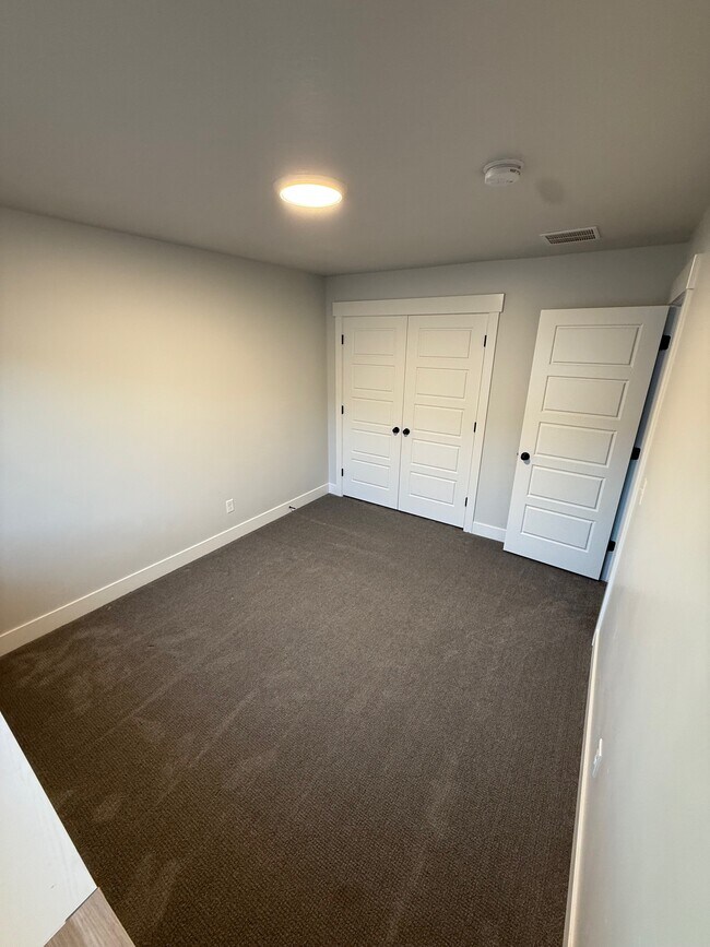 Building Photo - 4239 W 1960 N