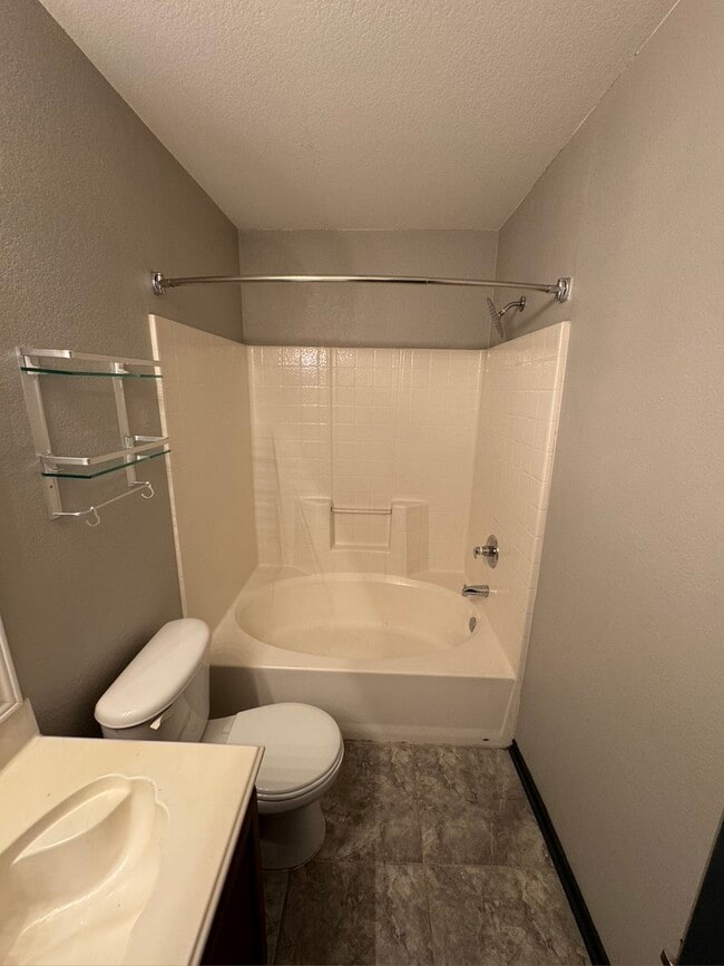 Building Photo - 7247 Irish Valley Trail