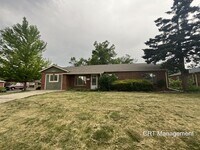 Building Photo - Charming 4-Bedroom Brick Ranch with Spacio...