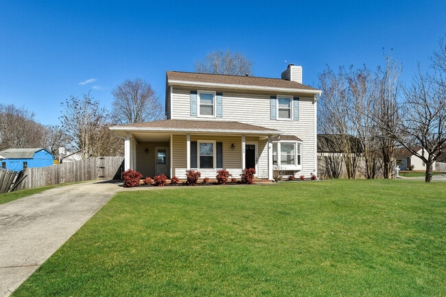Building Photo - 5700 Chinaberry Pl