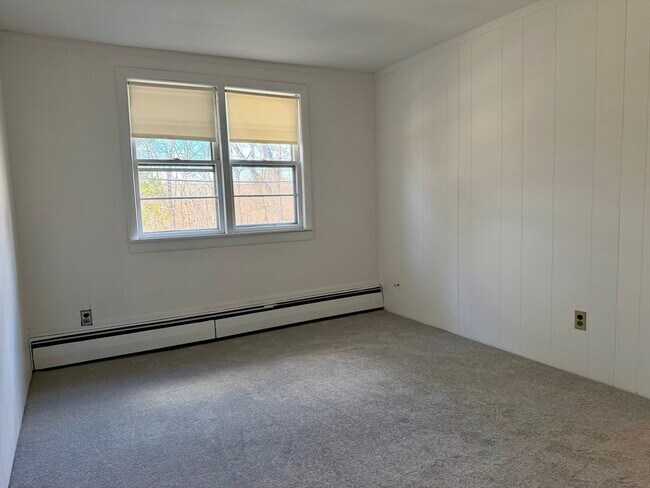 Building Photo - 90 Mill St