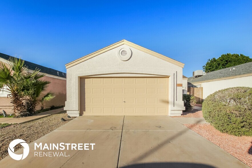 Building Photo - 2818 W Campo Bello Dr