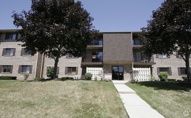 Building Photo - Jefferson Parkview Condominiums