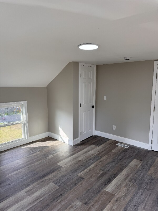 Building Photo - 296 Summer St