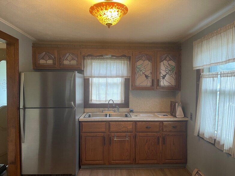 Building Photo - 40 Park Hill Rd