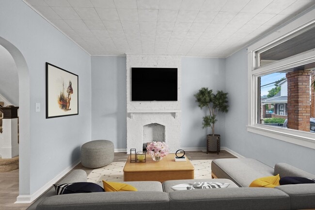 Building Photo - 210 Lafayette Ave