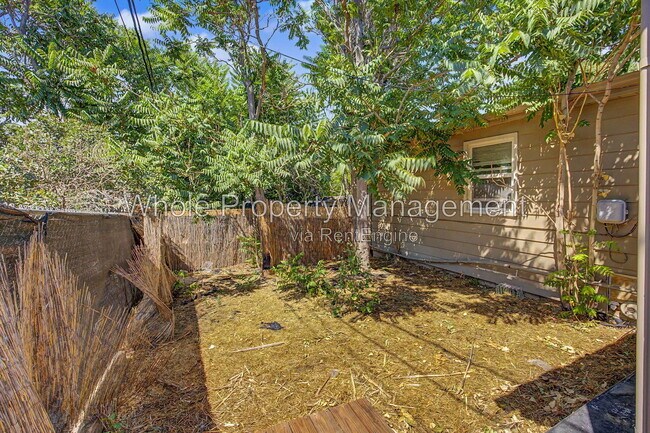 Building Photo - 5606 W 17th Ave