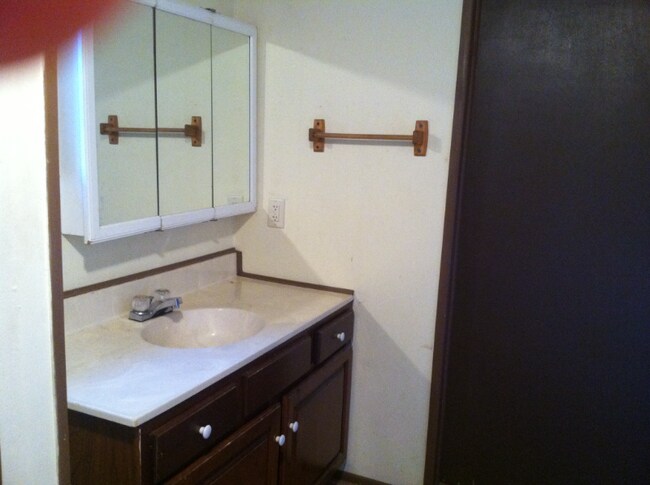 Building Photo - 22 Dosch Ln