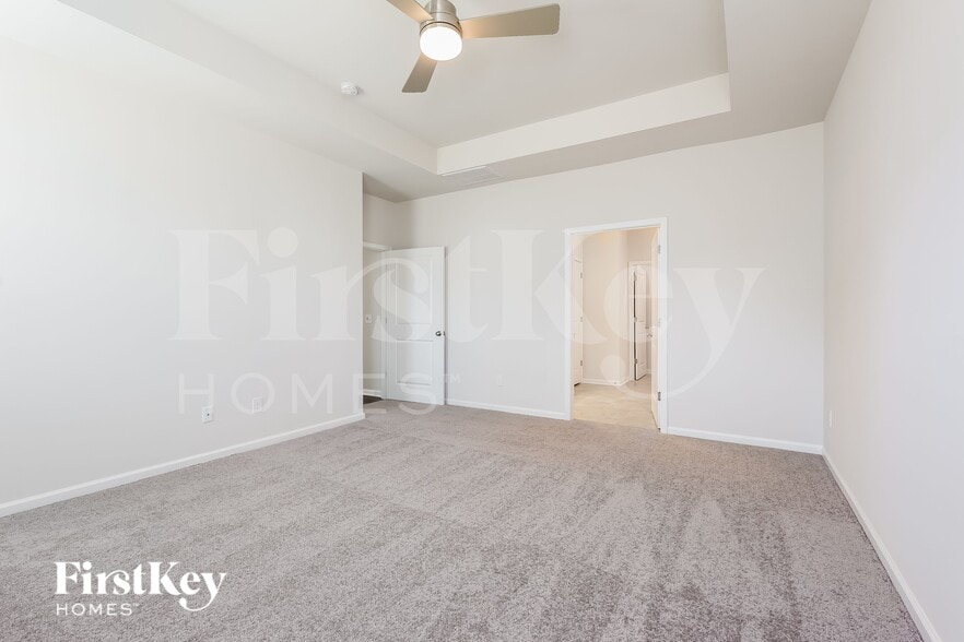 Building Photo - 446 Yoshino Cherry Dr