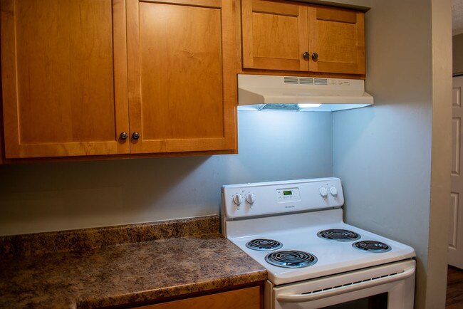 Building Photo - 1085 Cs-1574