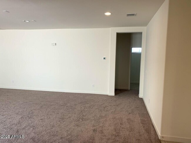 Building Photo - 2919 N Athena