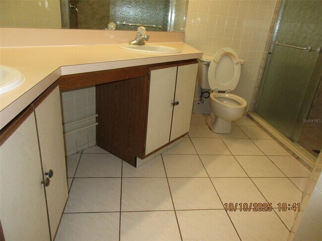 Building Photo - 1443 Coldwater Ct