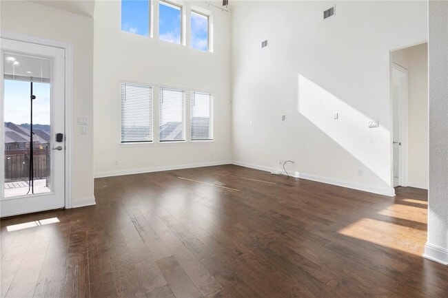 Building Photo - 1105 Malibar Ln