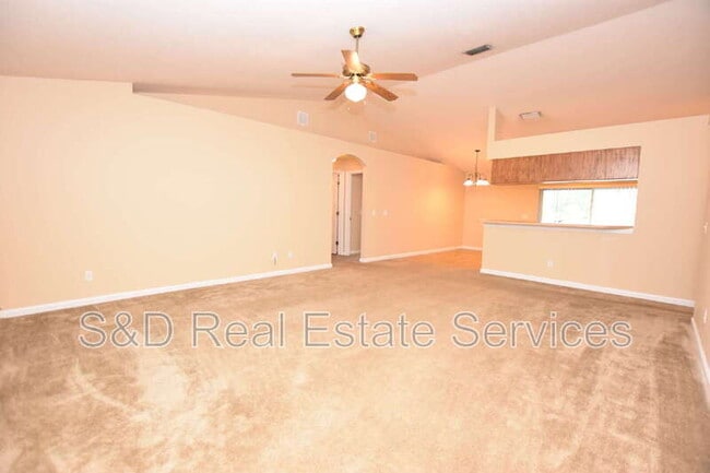 Building Photo - 7109 Evergreen Loop