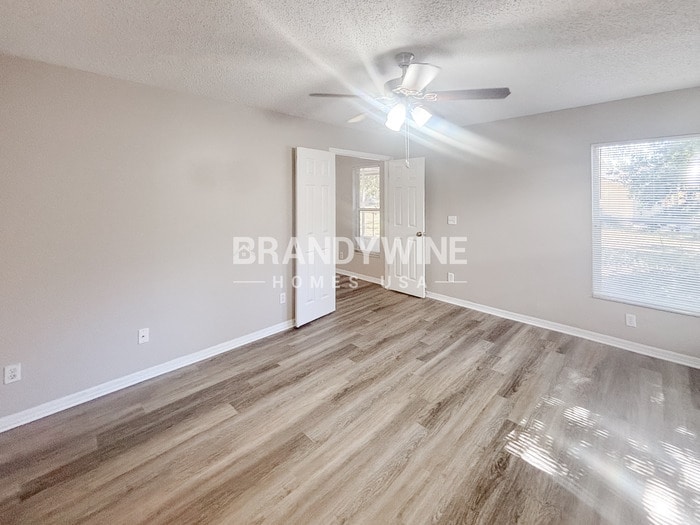 Building Photo - 2303 Needham Dr