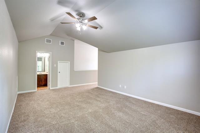 Building Photo - 12125 Tacoma Ridge Dr