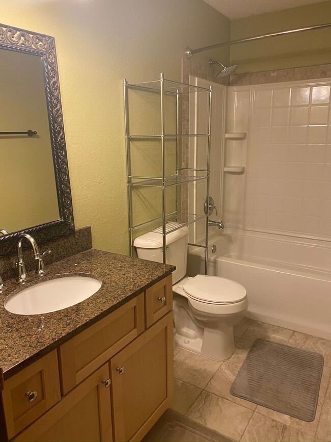 Building Photo - 2 BEDROOM | 1 BATH | SINGLE LEVEL | GARAGE...