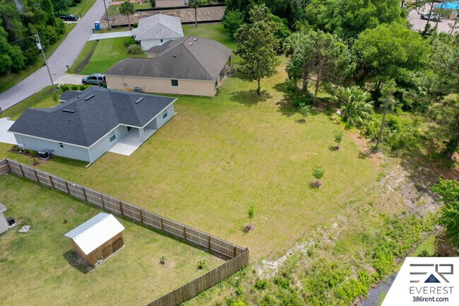 Building Photo - 22 Prince Eric Ln