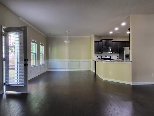 Building Photo - 5716 Westin Cir