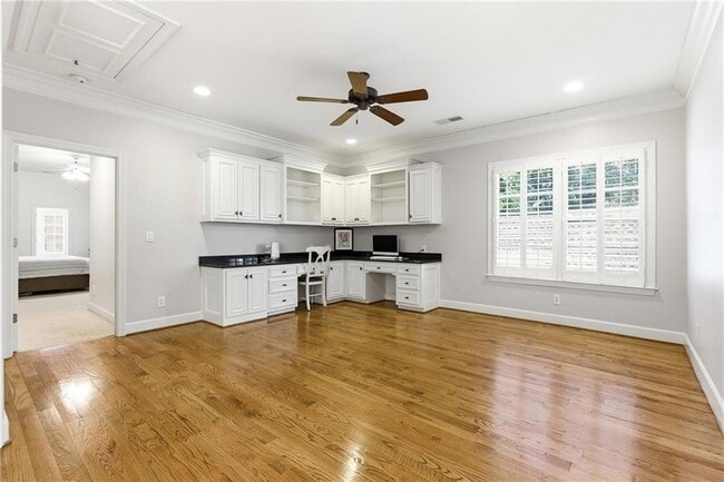 Building Photo - 6335 Howell Cobb Ct