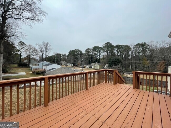 Building Photo - 1001 Traymore Dr